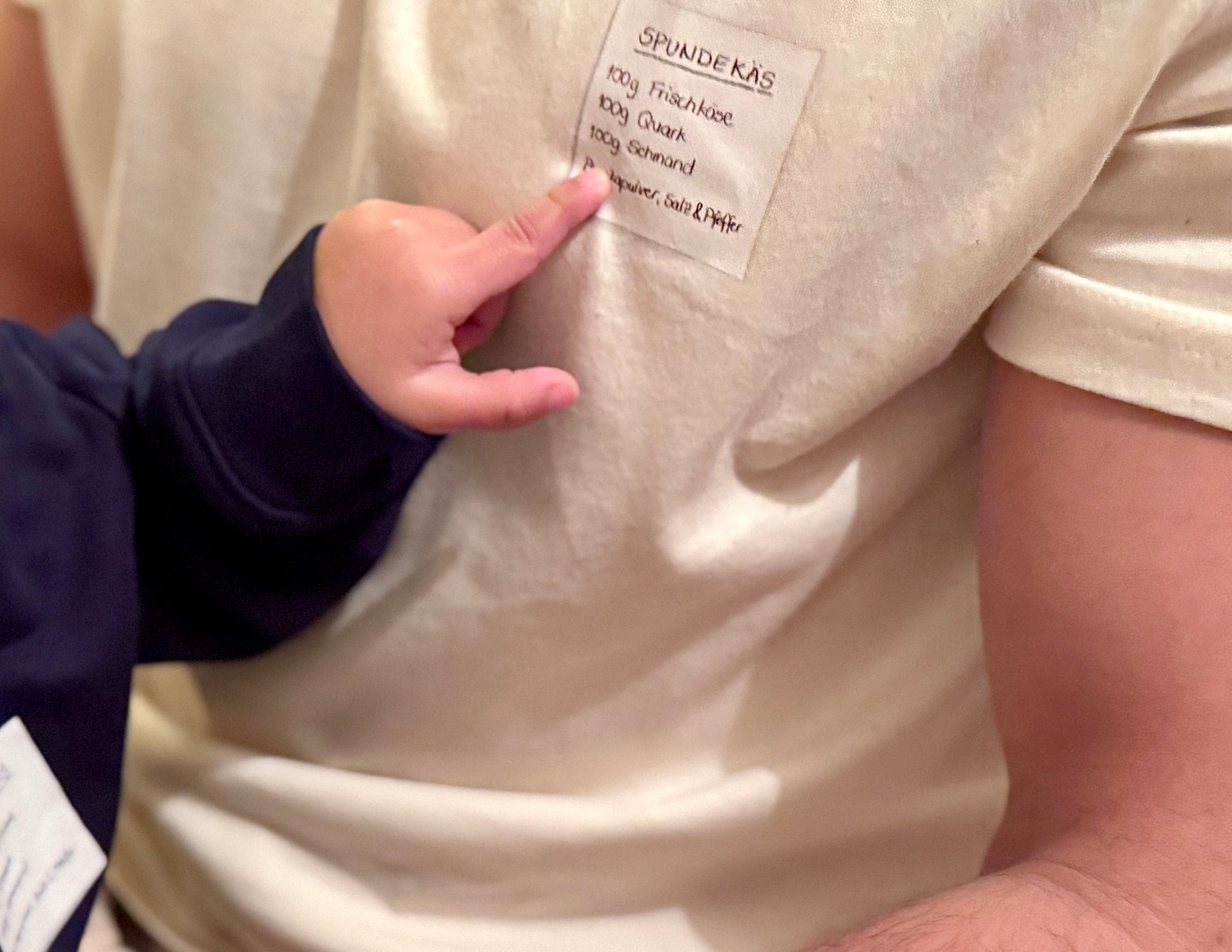 T-Shirt Erwachsene - Spundekäs outlines